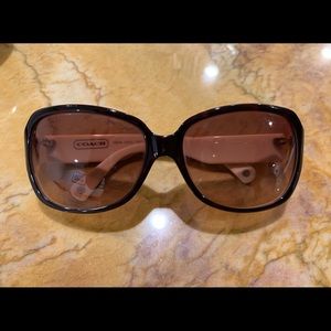Coach sunglasses Tasha S846